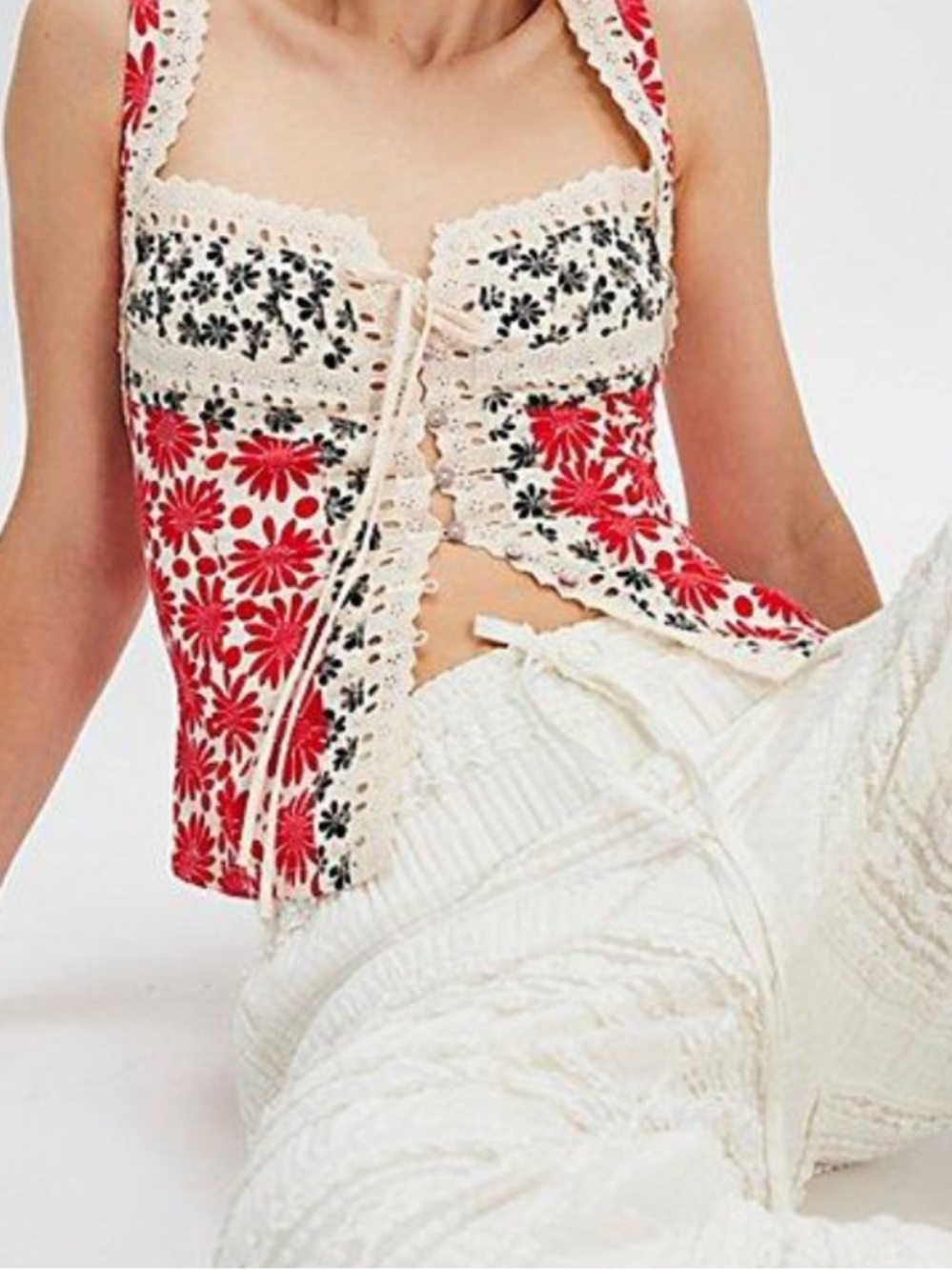 Love Me Not Printed Tank
NWOT
Free People
Color- Red - Picture 2 of 6